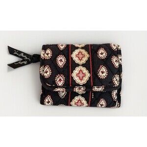 Vera Bradley Classic Black Tri-Fold Wallet Retired 2006 ID Coin Card Bill Slots